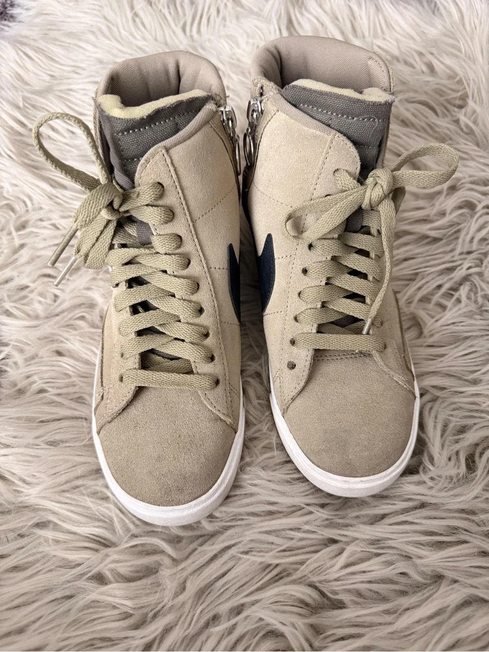 Nike Wmns Blazer Mid Rebel XX